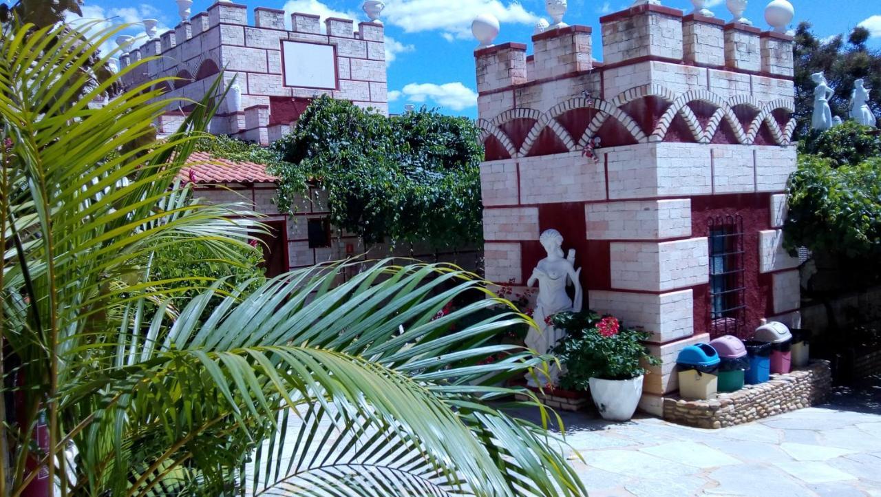 Pousada Al Castello Di Giulietta E Romeo Pirenópolis Extérieur photo